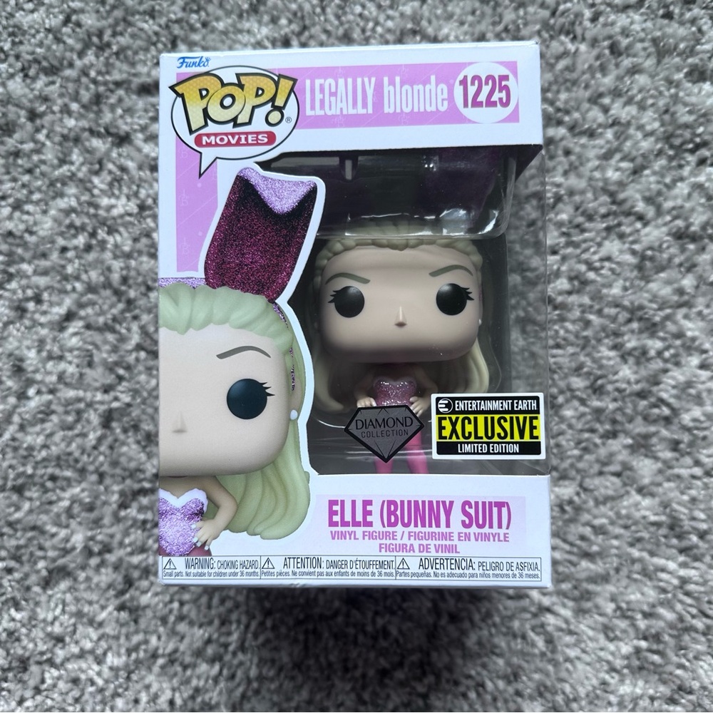 Legally Blonde Elle Bunny Suit Diamond Collection Funko Pop